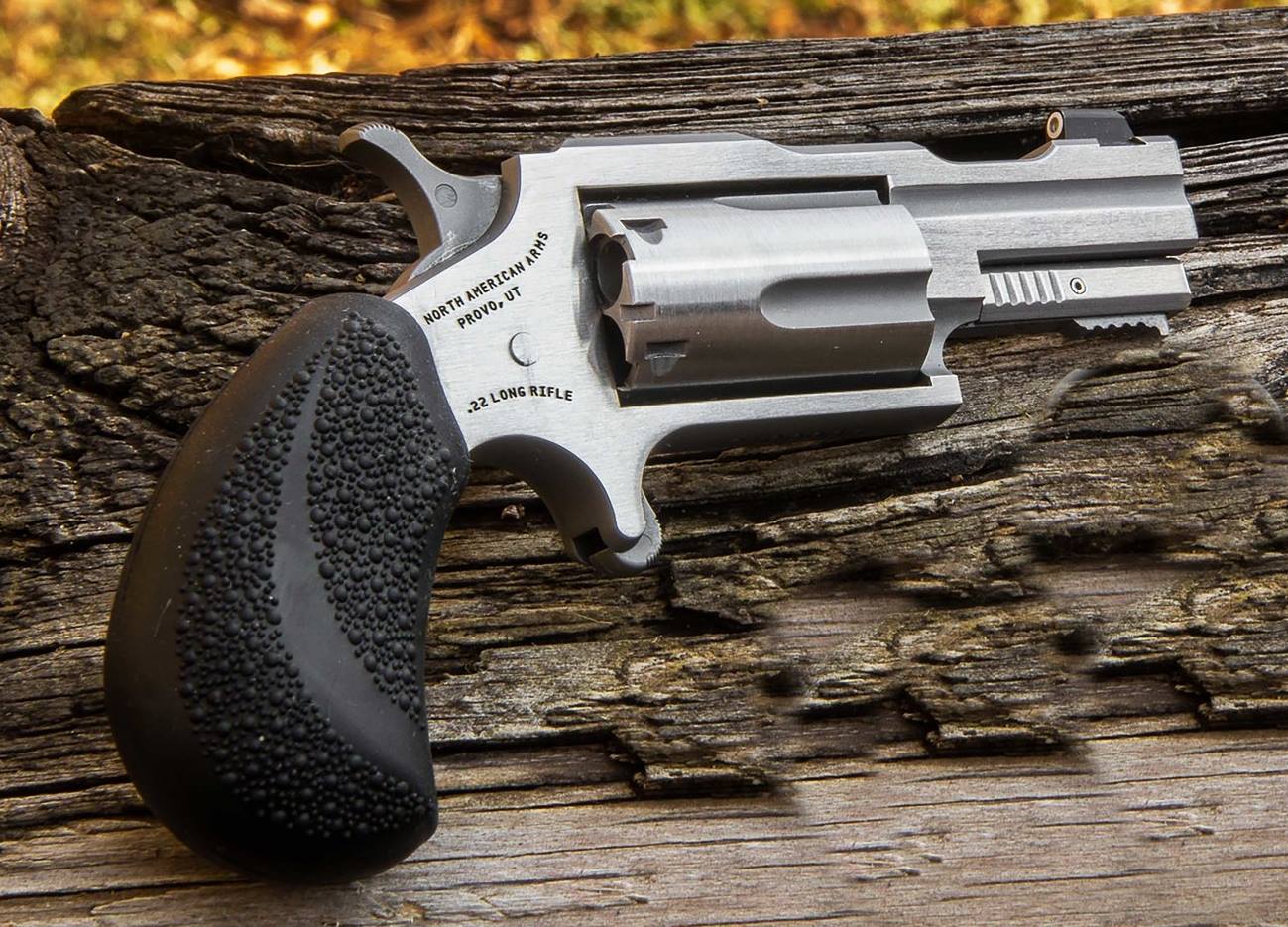 North American Arms BUG OUT II 22 MAGNUM thumbnail