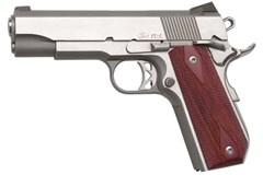 CZ-USA Dan Wesson Cmdr Clsc Bobtail 45 ACP 
Item #: CZ01912 / MFG Model #: 01912 / UPC: 806703019123
DW COMMANDER BOBTAIL 45ACP 7+1 |SS | NOVAK NIGHT SIGHT